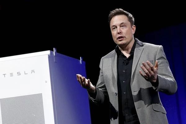 马斯克利用推特平台为特斯拉品牌带来了极大的曝光量,同时也将特斯拉这